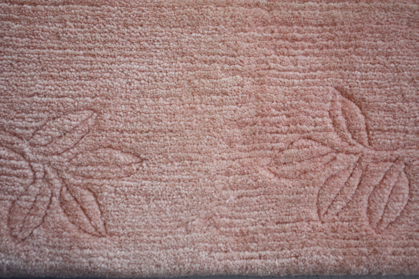 Nepal Salmon 73x141cm