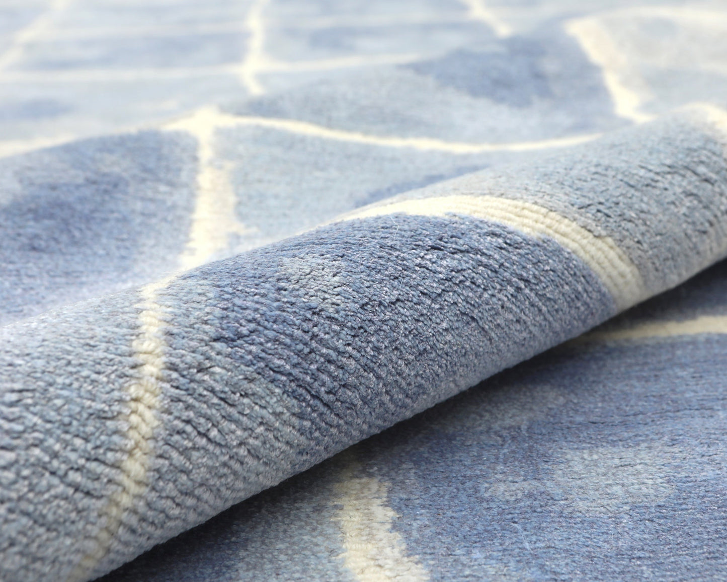 detail view of the finnish felho rug - blue natural colors