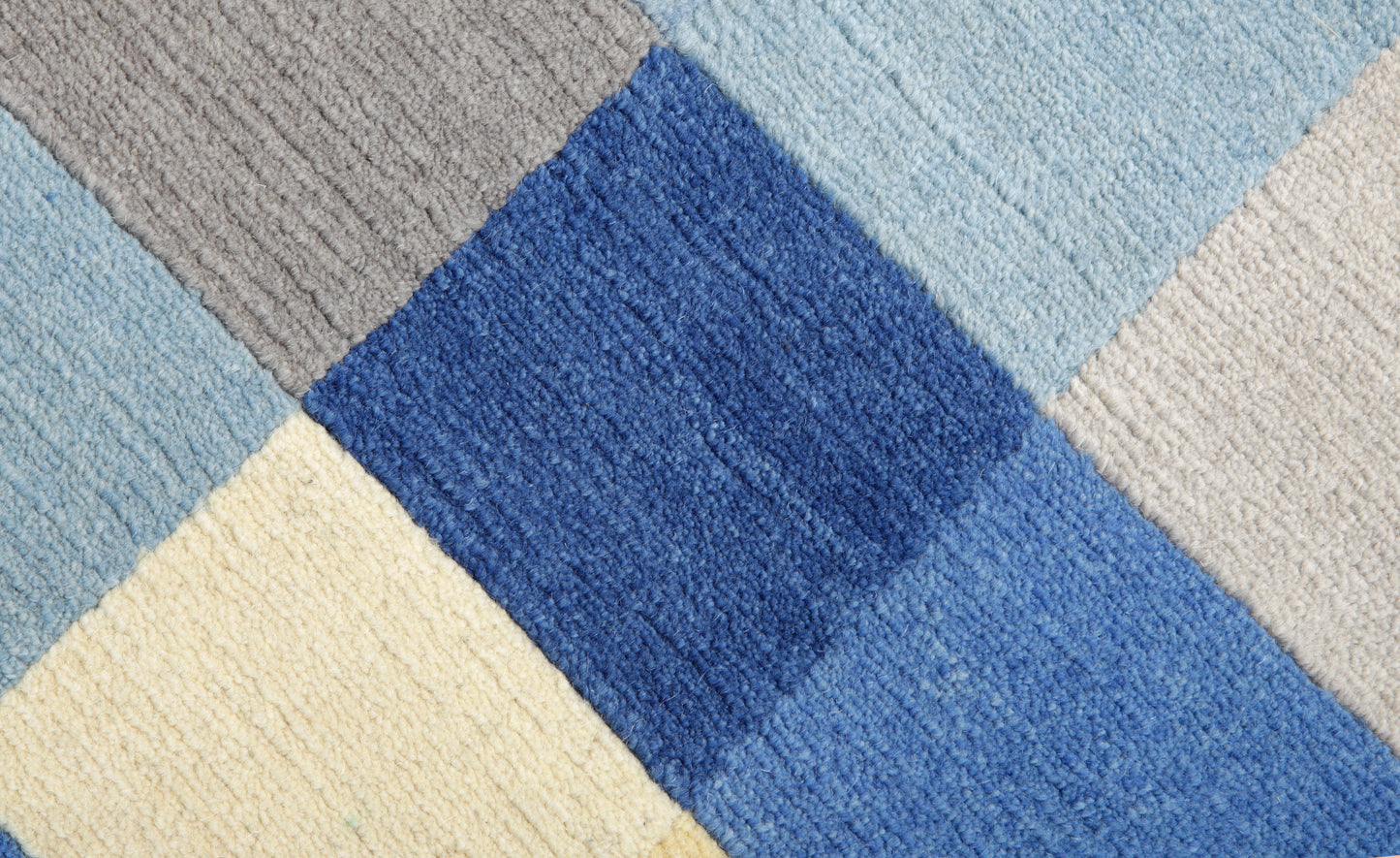 Bauhaus 2 designer carpet by Gertrud Arndt 