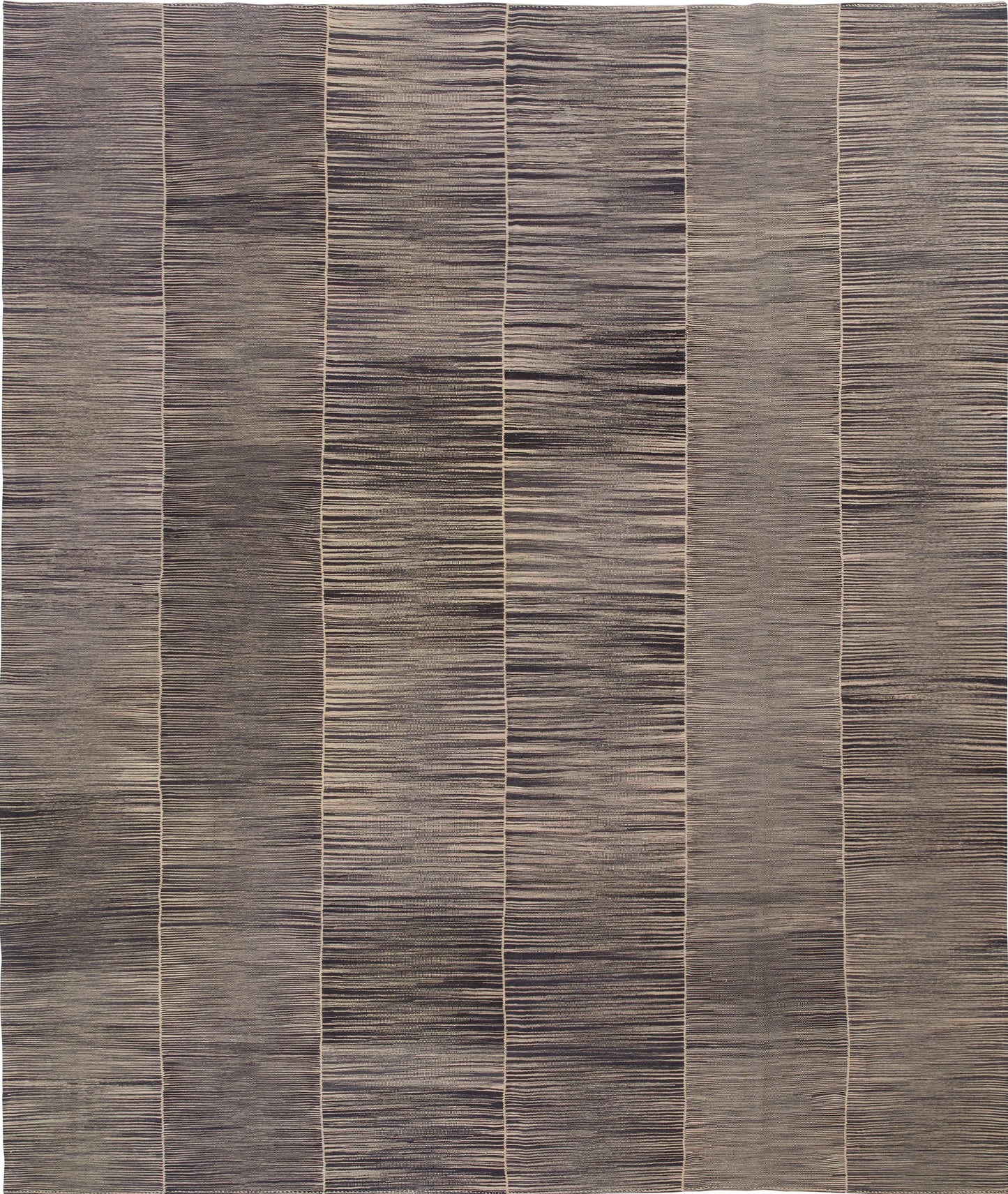 Ikat Kelim 331x392cm 