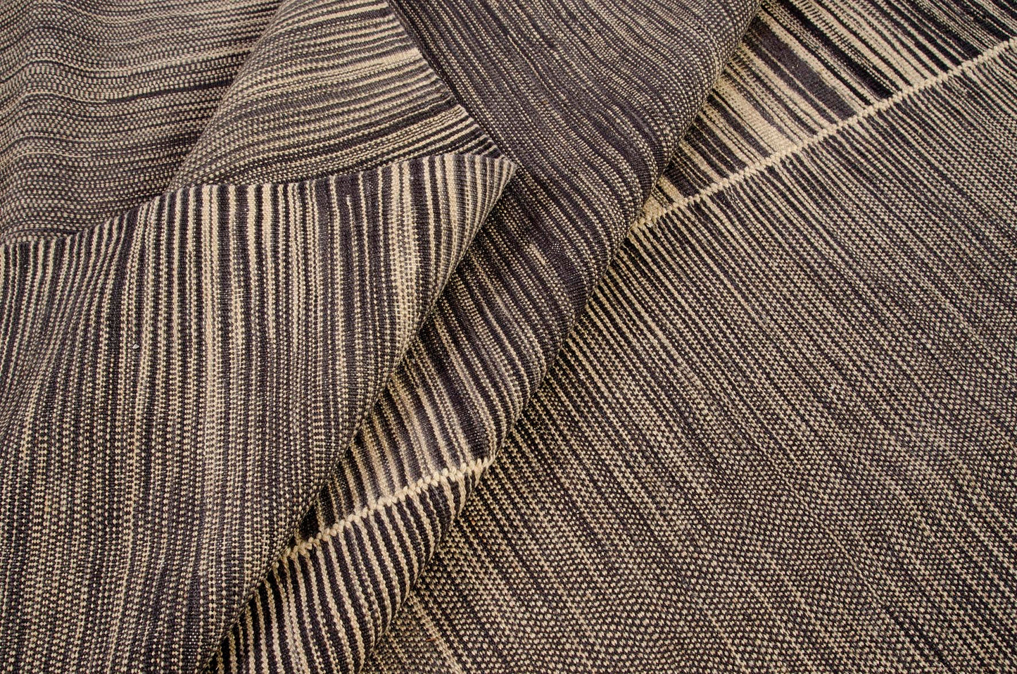 Ikat Kelim 331x392cm 