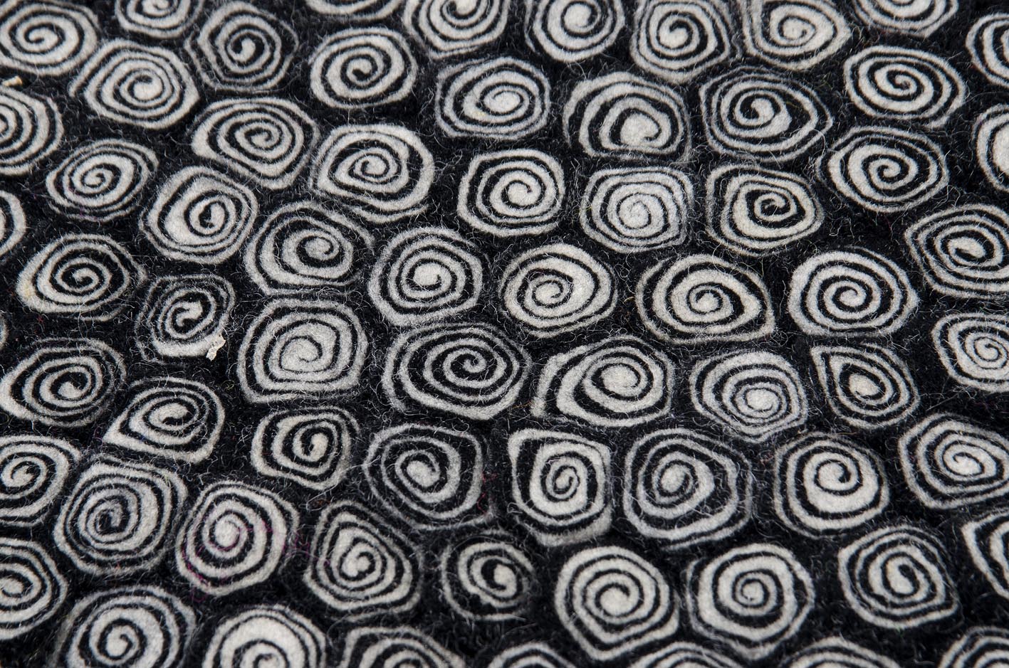 Nautilus black 